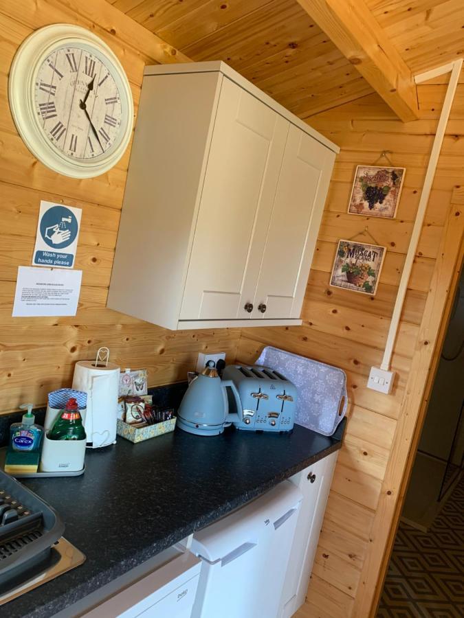 Keepers Lodges Broadway  Exterior photo