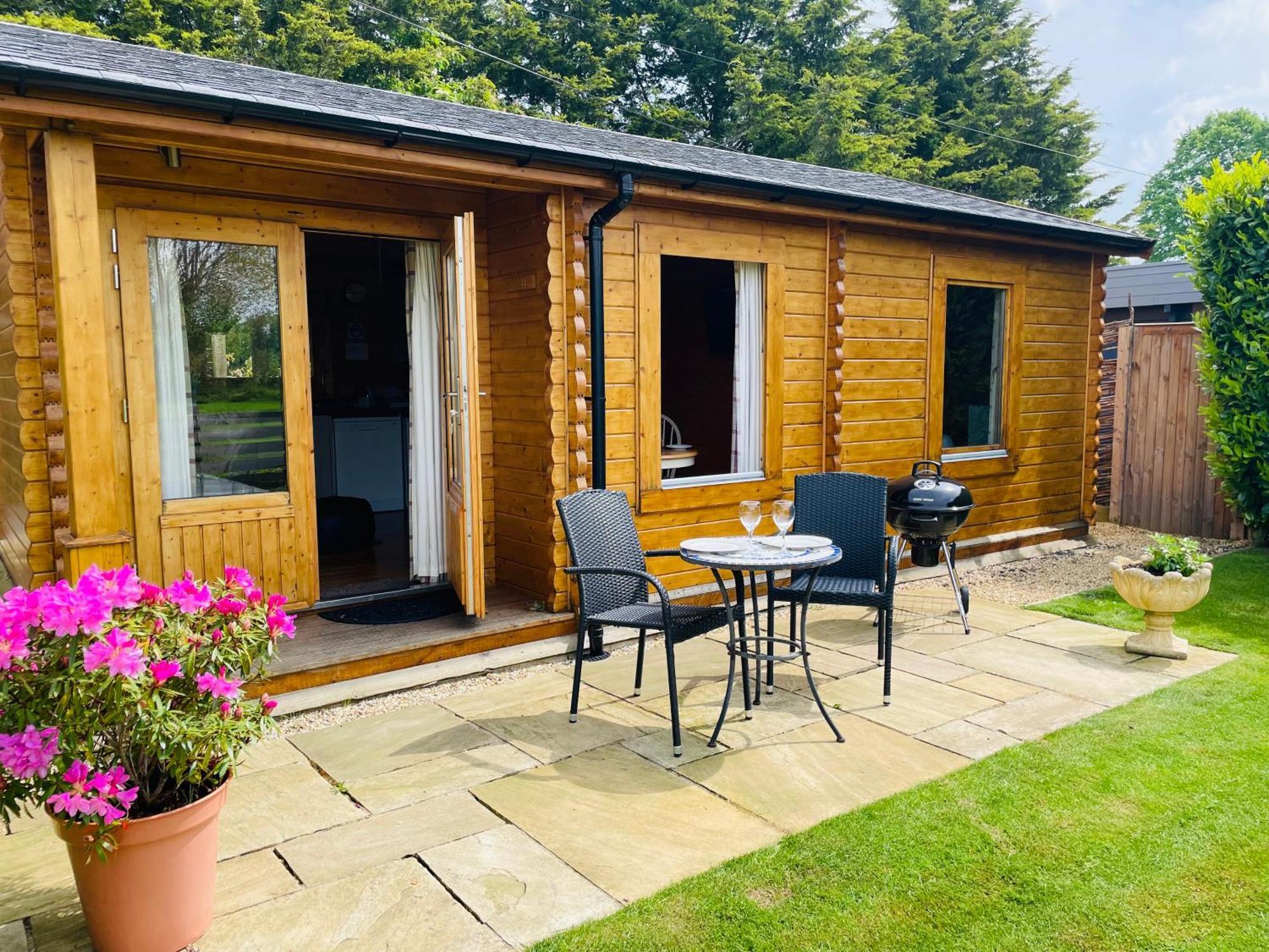 Keepers Lodges Broadway  Exterior photo