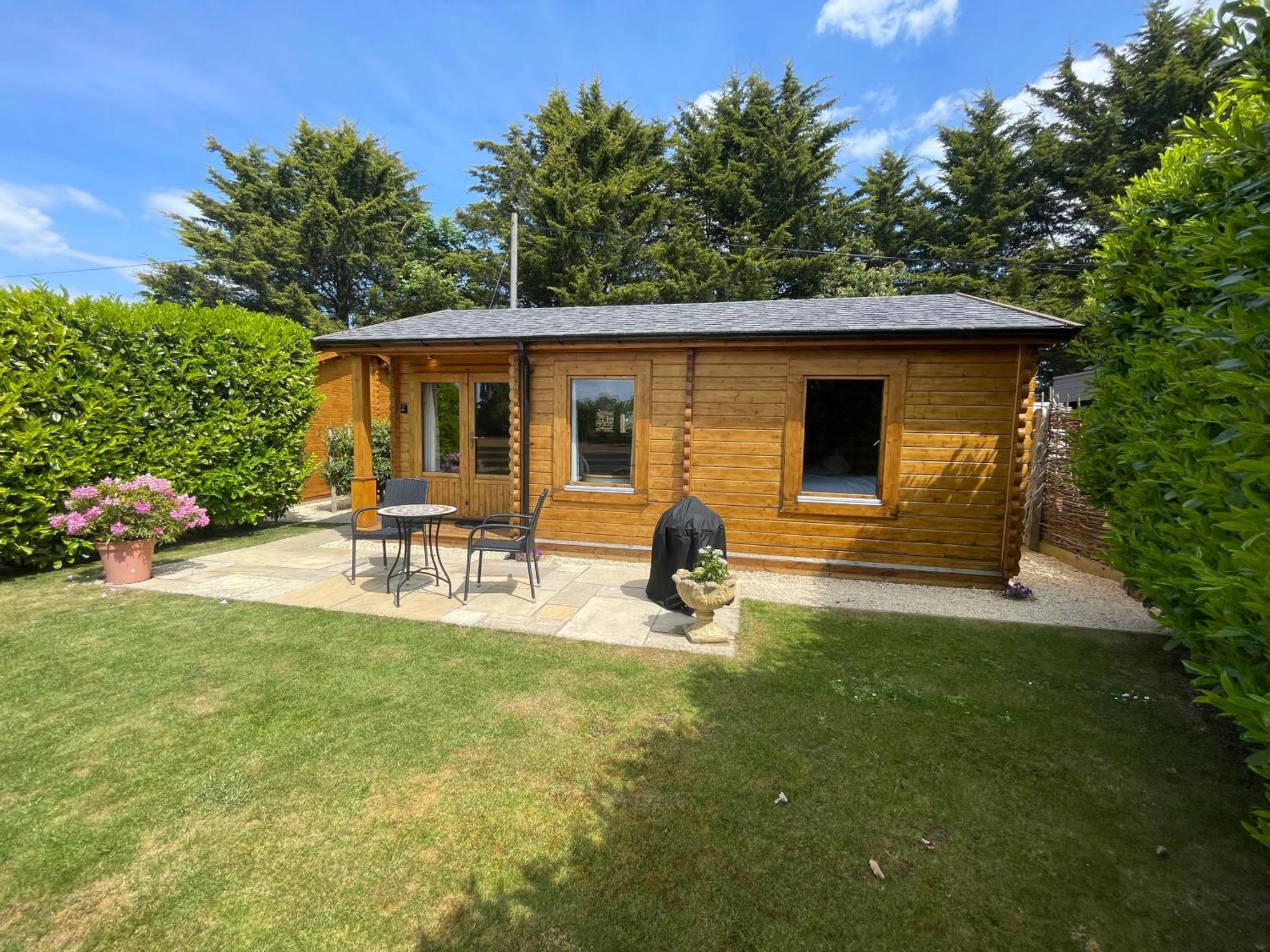 Keepers Lodges Broadway  Exterior photo