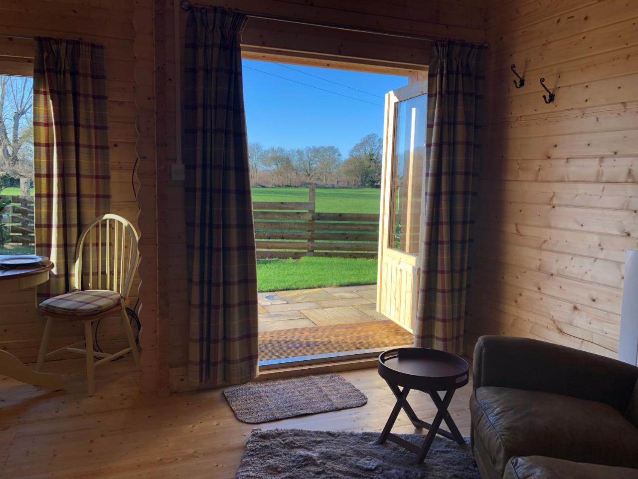 Keepers Lodges Broadway  Exterior photo